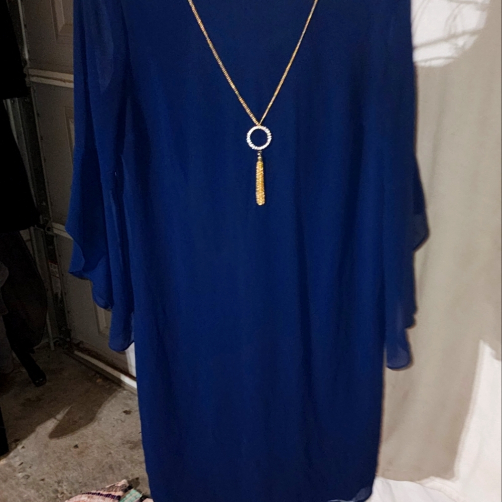 Women's dress